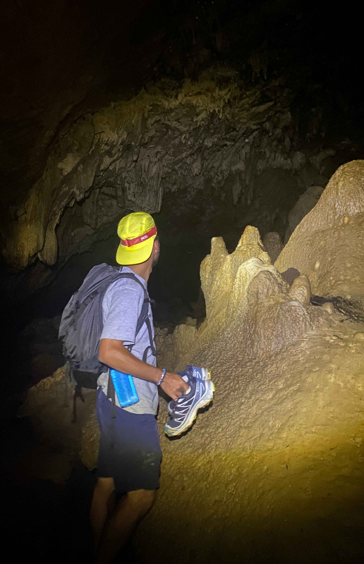 Moi dans la grotte OKLM